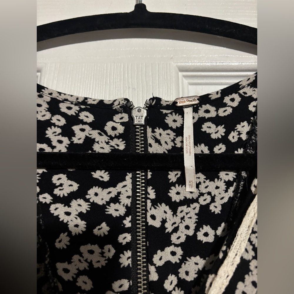 🌻 FREE PEOPLE Bloggers Fav “Like You Best” Floral Mini Long Sleeve Dress XS - Picture 14 of 16